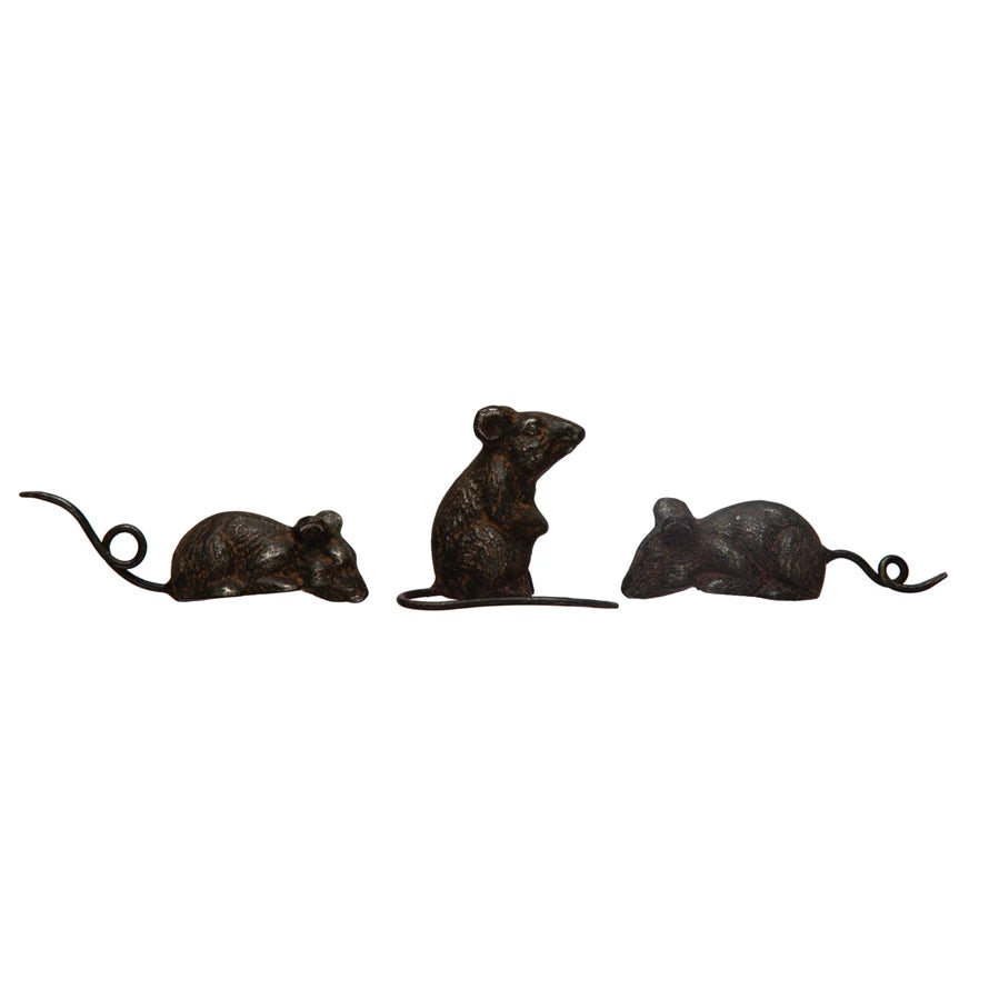 Metal Mouse, Distressed Rust Finish